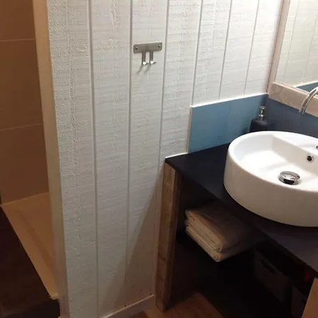 & P'tit Jardin Lägenhet *