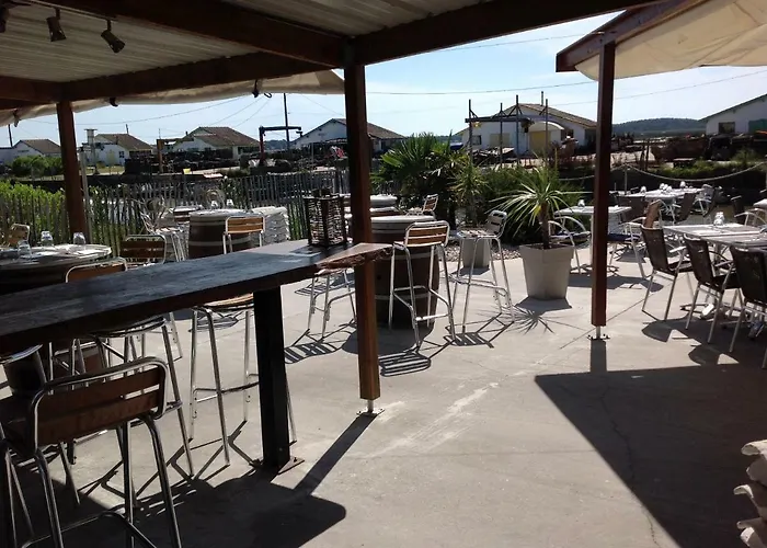 شقة & P'tit Jardin آريس